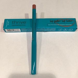 Thrive Causemetics Lip Liner